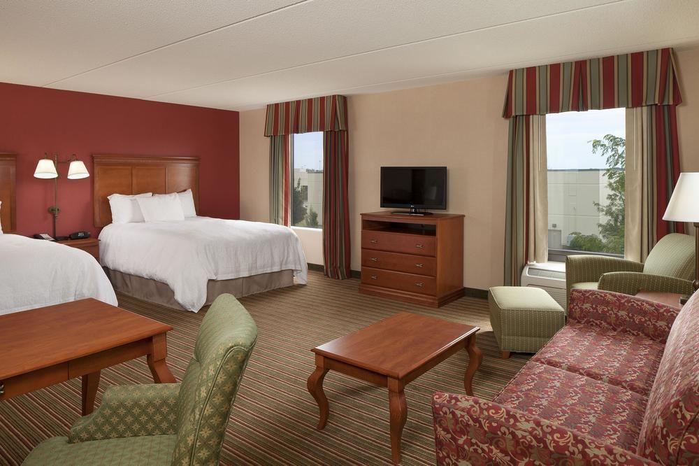 Hampton Inn & Suites Chicago - Libertyville Exteriör bild