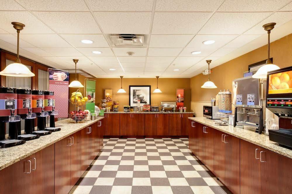Hampton Inn & Suites Chicago - Libertyville Exteriör bild
