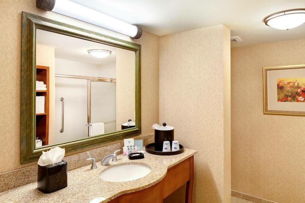 Hampton Inn & Suites Chicago - Libertyville Exteriör bild